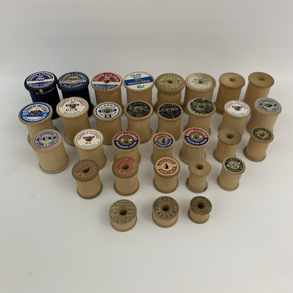 Vintage Wood Sewing Thread Spools Lot of 31 Coats Clark Heminway Richardsons